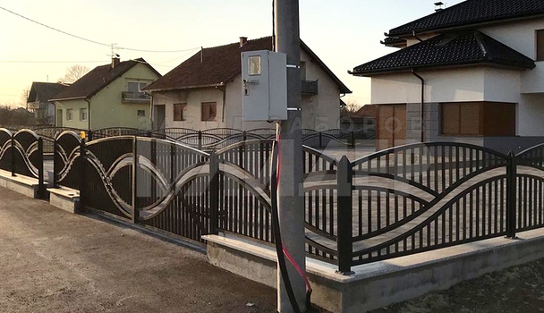 Забор с распашными воротами на бетонном фундаменте СВ-128 - фото 3