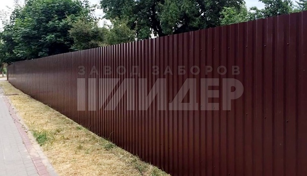 Сплошной забор из профнастила для земельного участка ПН-217 - фото 2